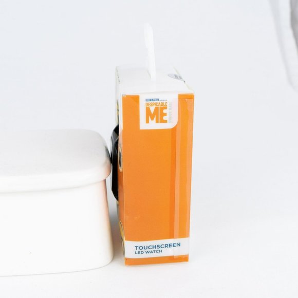 Despicable Me Illumination Touchscreen LED Watch Minion Patterned Band Digital - Picture 4 of 5